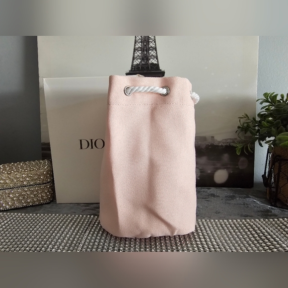 Dior Beauty Limited Edition Pink Drawstring Pouch w/Box-NEW - Picture 2 of 6